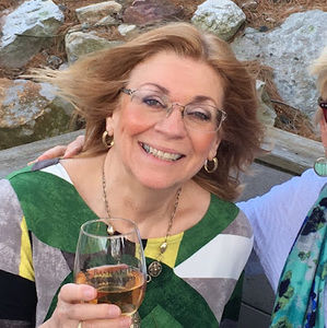 Meet your Posher, Carol